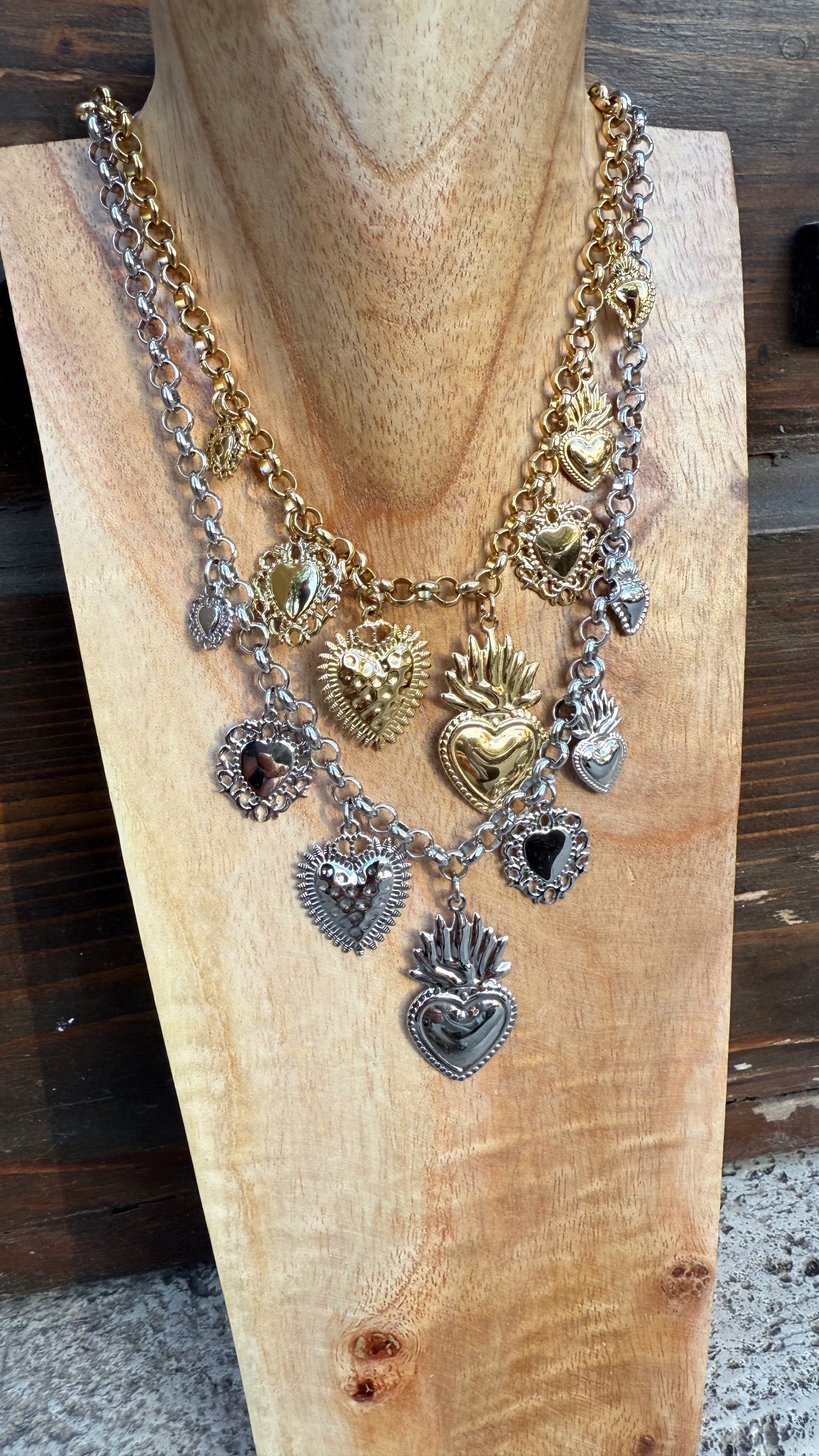 Charms Cuore Sacro