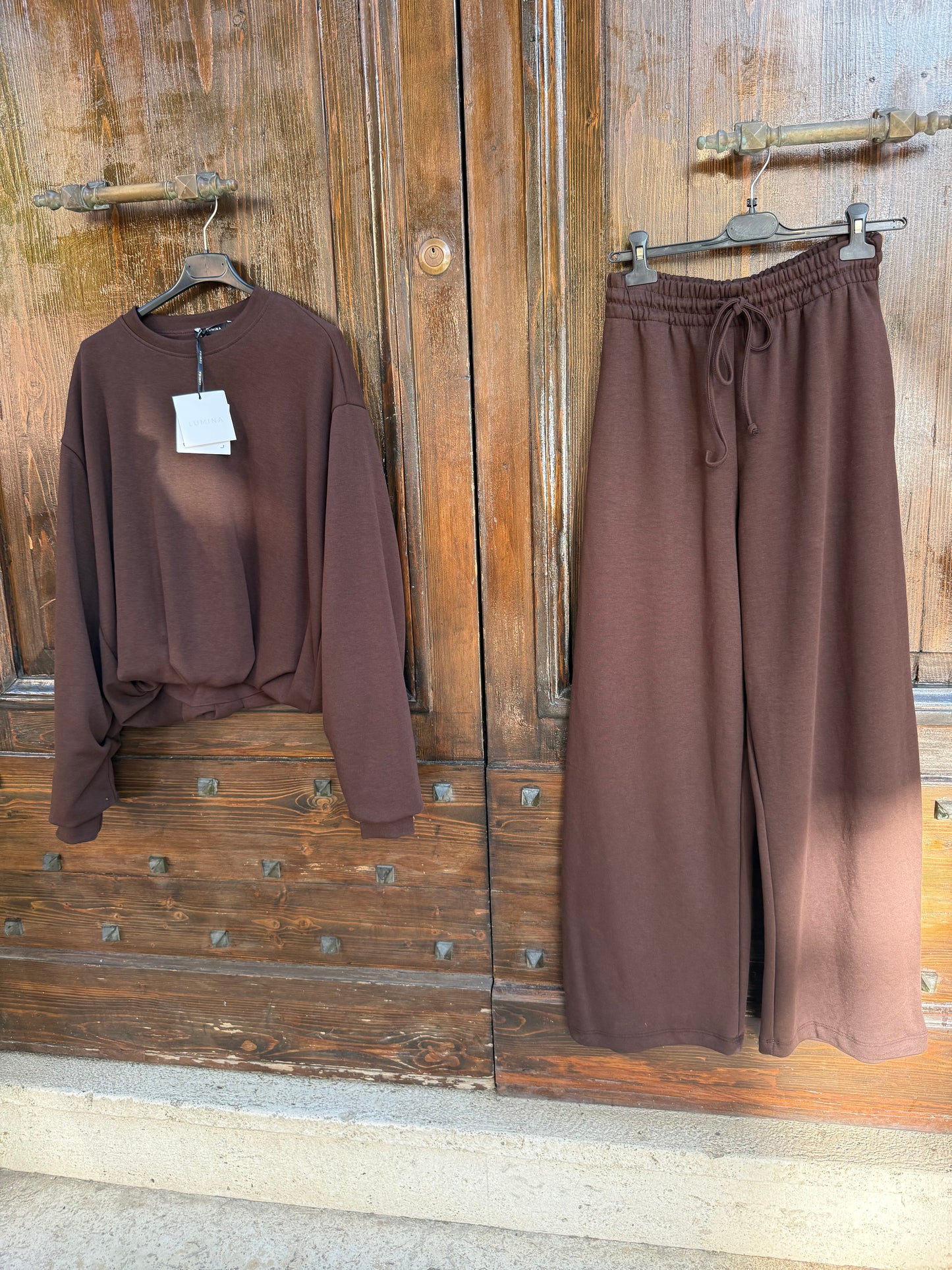 Pantalone tuta largo