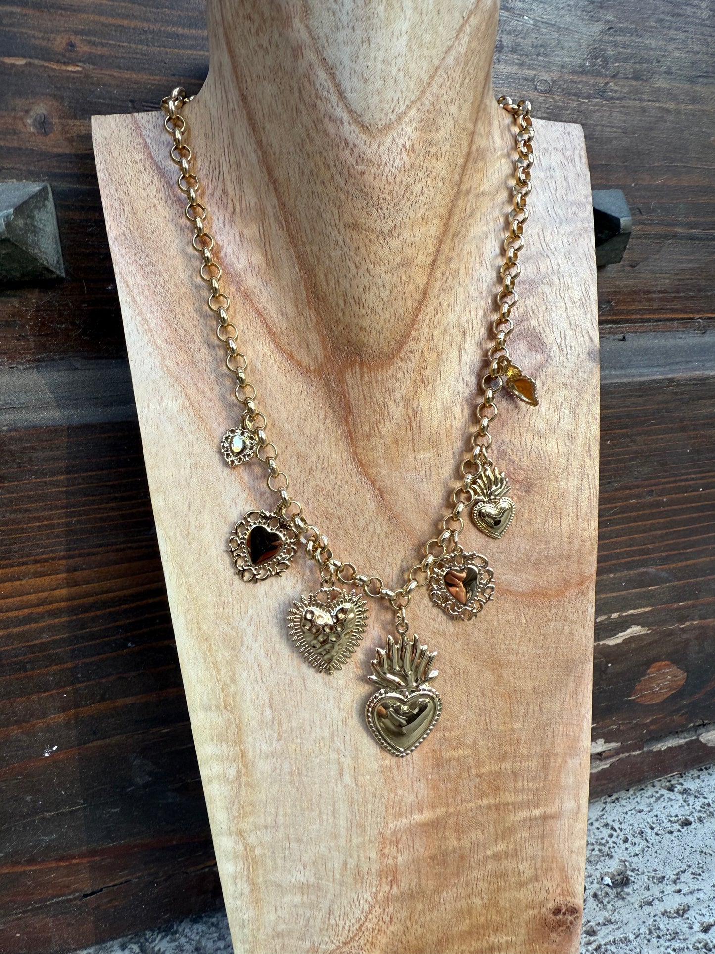 Charms Cuore Sacro