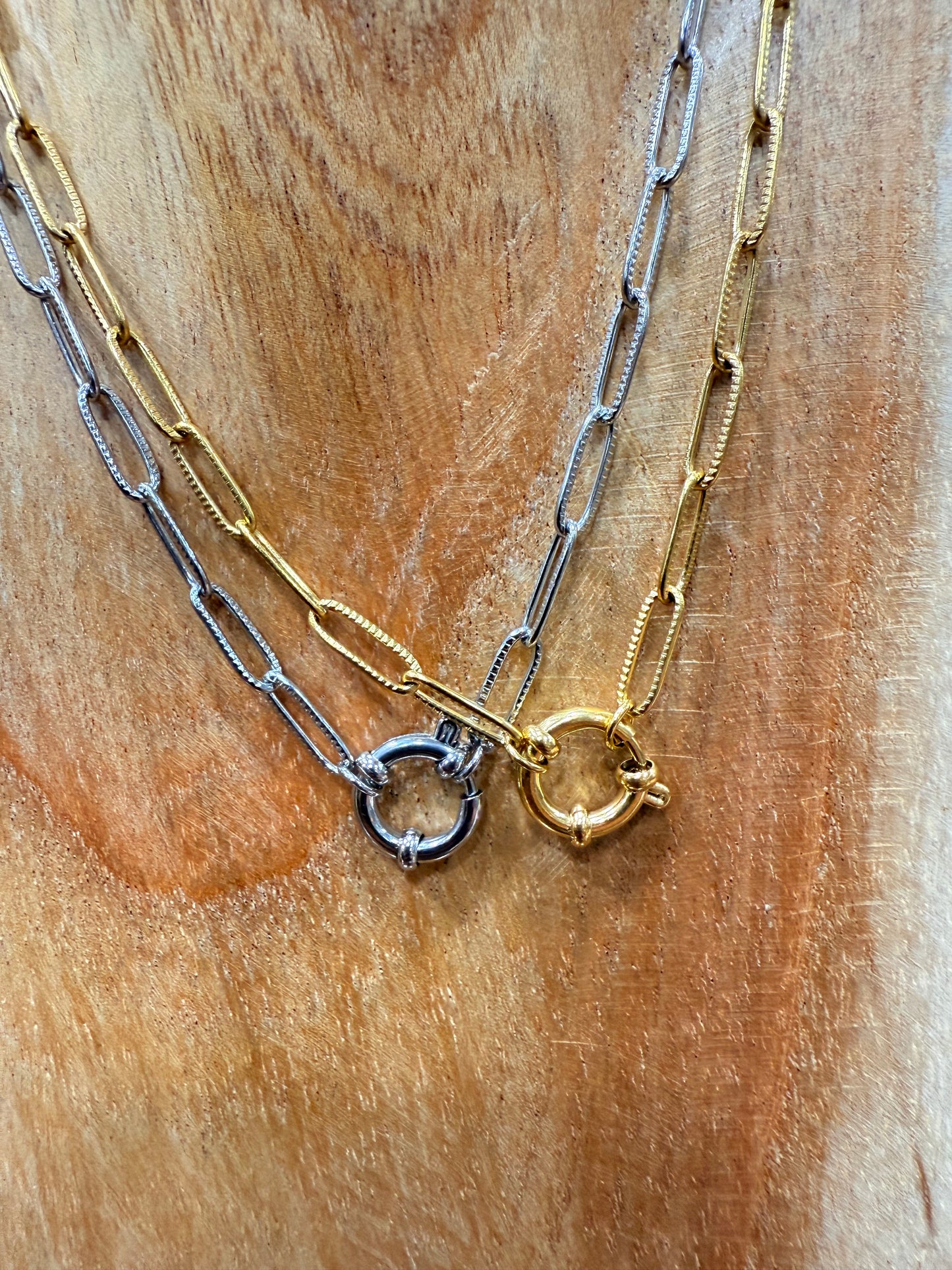 Collana a catena con gancio