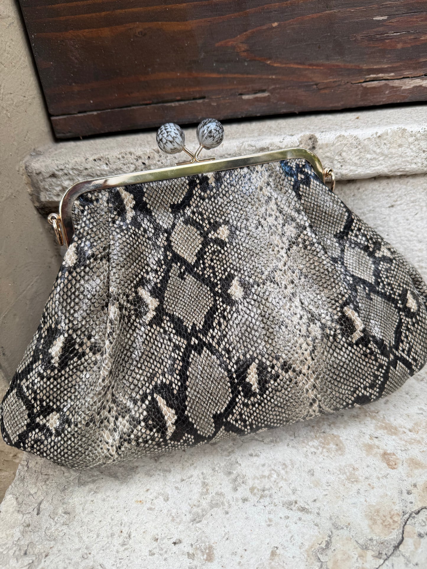Clutch Cobrata