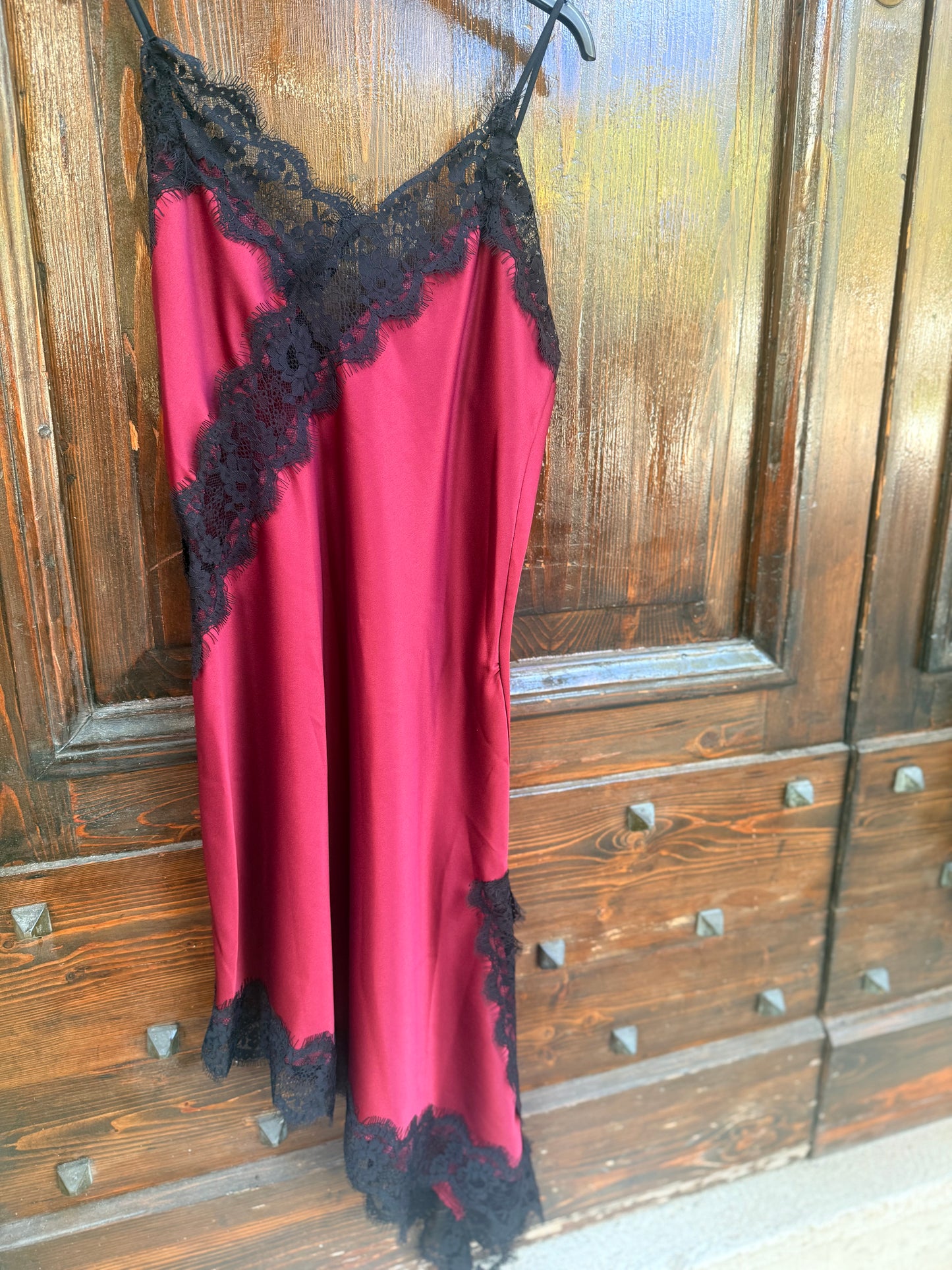 Canotta lingerie asimmetrica