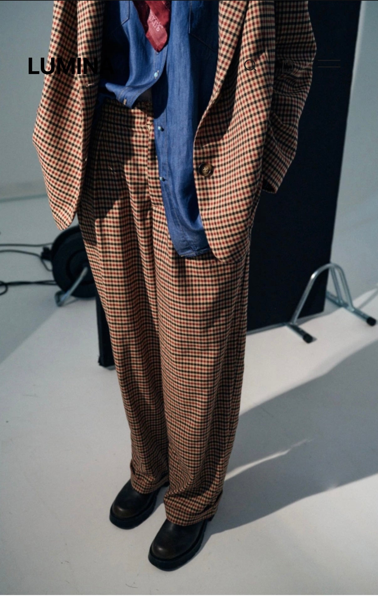 Blazer over a scacchi