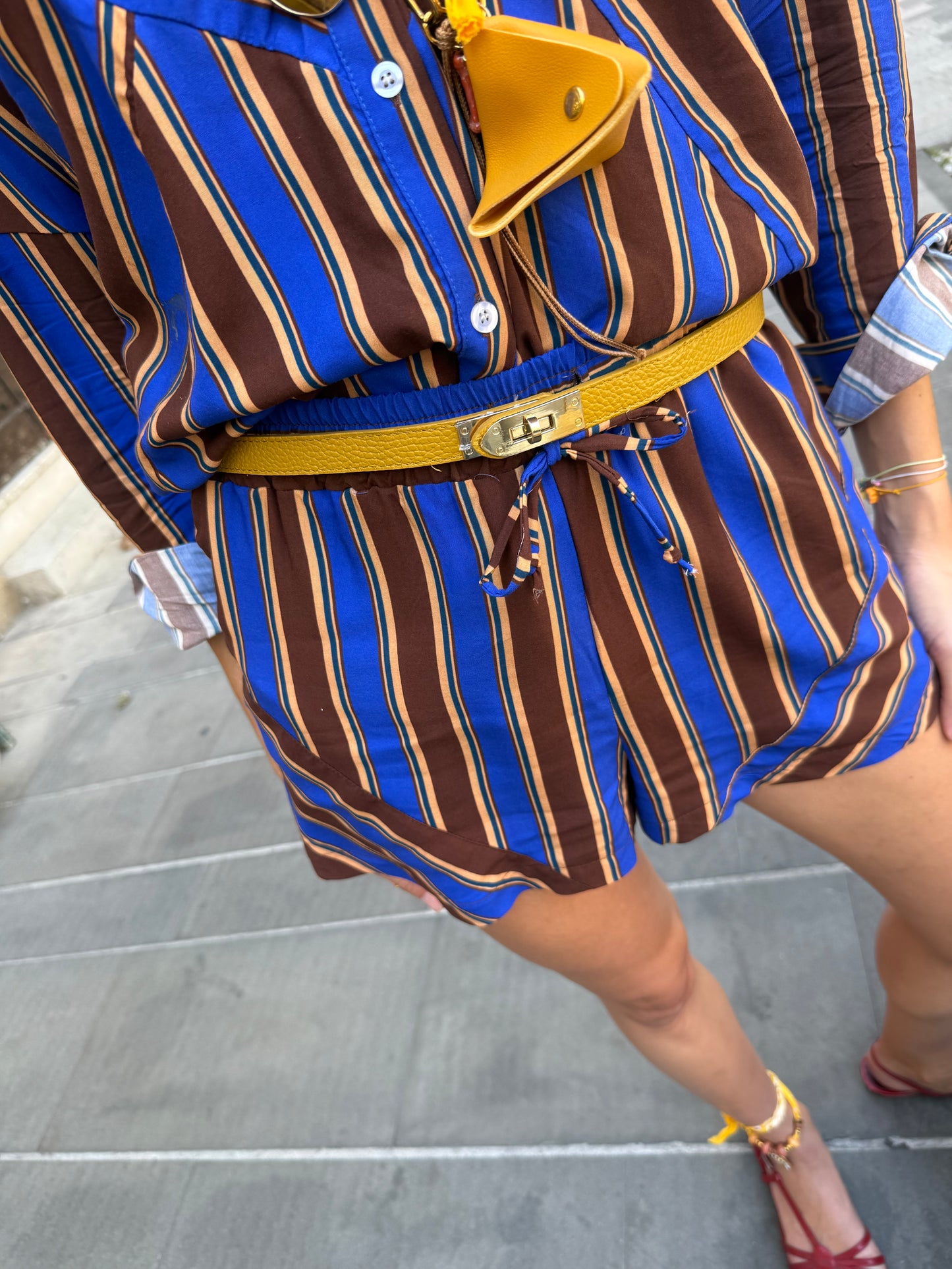 SHORTS LUMINA