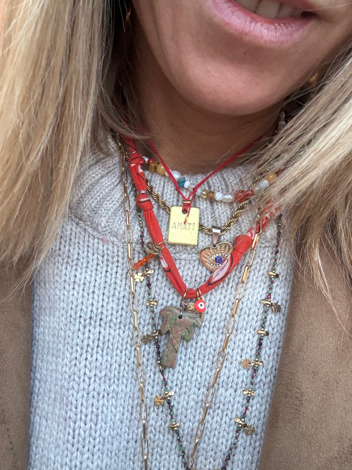 Collanina Piastra e filo