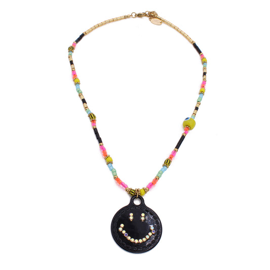 Collana con faccina sorridente